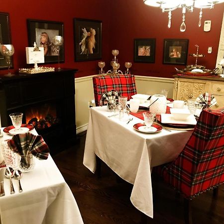 The Tartan House Bed & Breakfast 아약스 외부 사진