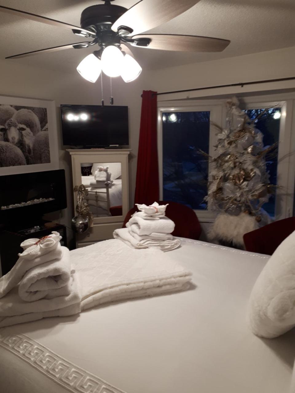 The Tartan House Bed & Breakfast 아약스 외부 사진