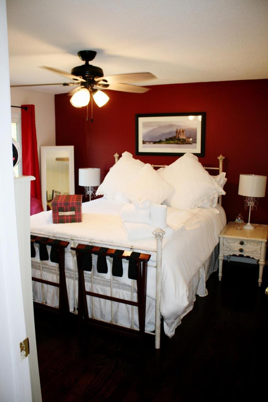 The Tartan House Bed & Breakfast 아약스 외부 사진