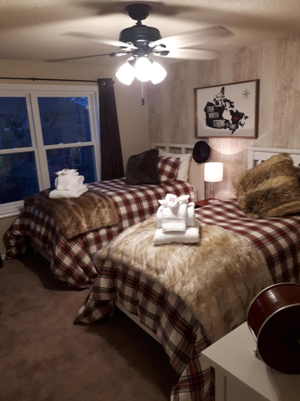 The Tartan House Bed & Breakfast 아약스 외부 사진